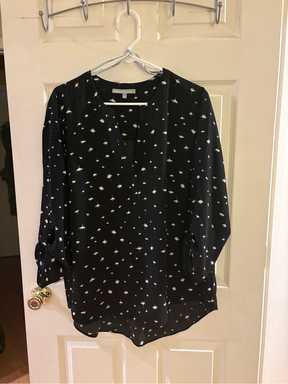 Daniel Rainn Black Printed V-Neck Roll-Tab Blouse